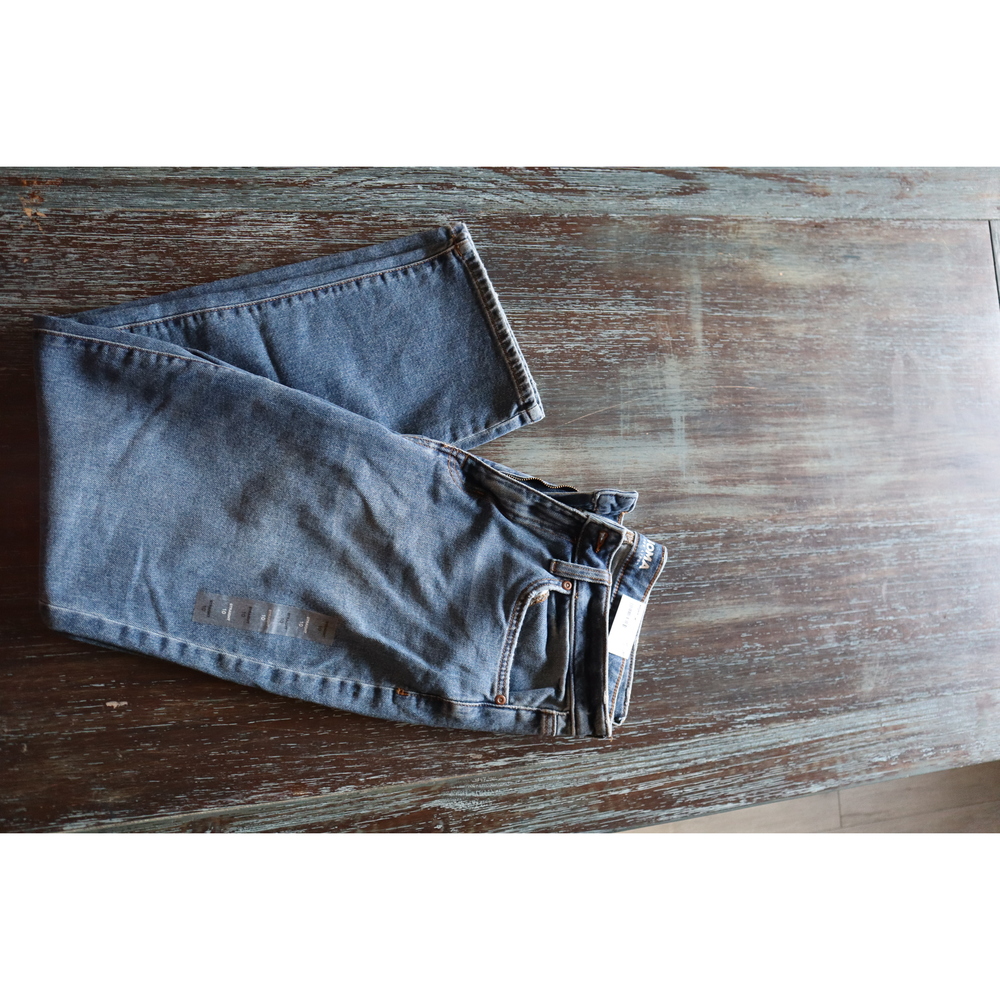 NWT Sonoma Straight Jeans